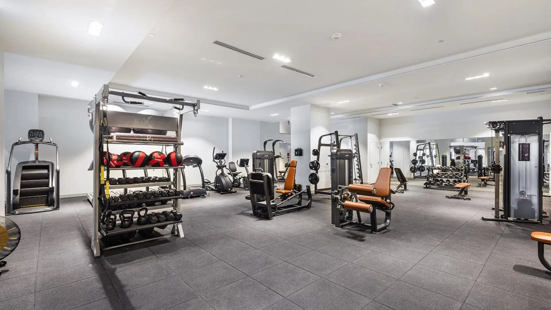 Toronto Bloor & Yonge Luxury Condo Apartment